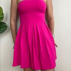 Short fushia dress